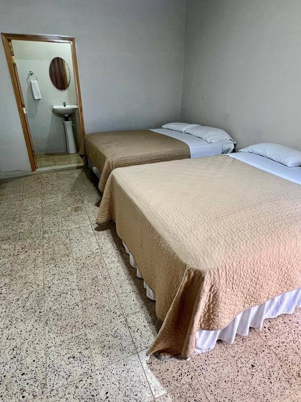 Aparta Hotel Palmerola Comayagua Eksteriør bilde